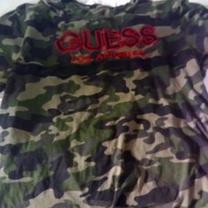 Guess Camo T-shirt